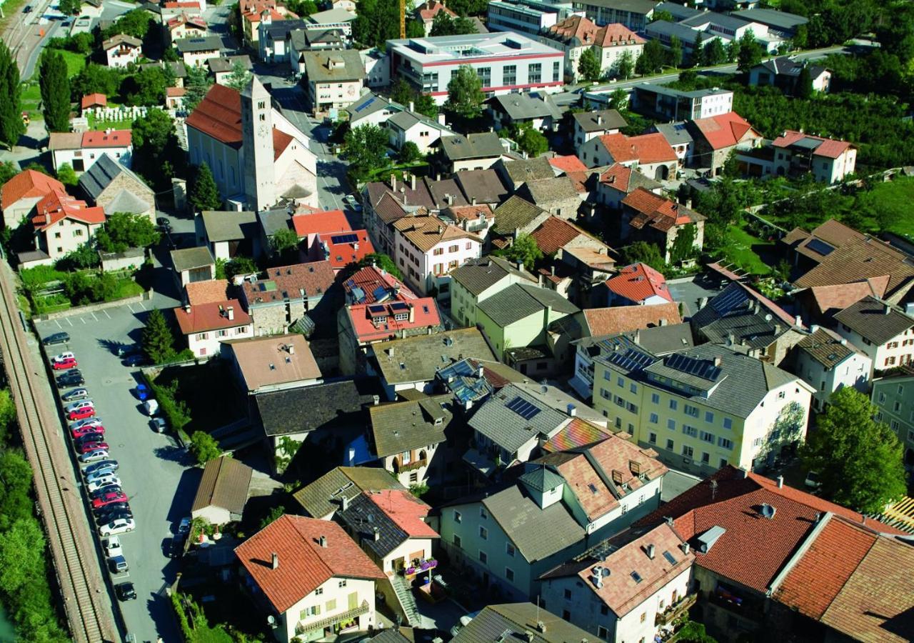 Gasthof Zur Sonne Lasa Dış mekan fotoğraf